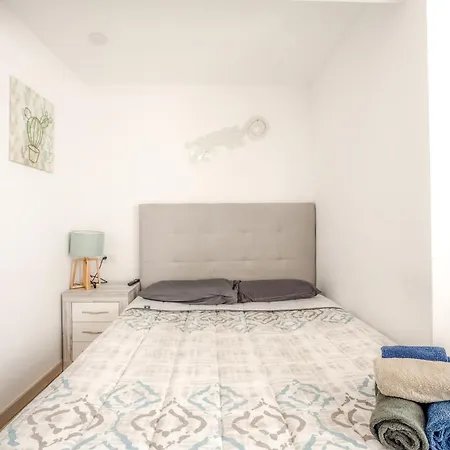 - Lujo - Parking, Maquina Arcade, Wifi Y Netflix * Oviedo